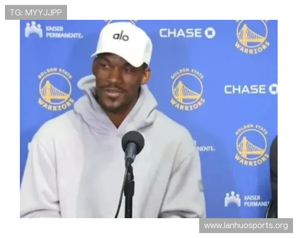 巴特勒携美女牌手亮相赌城度假 35岁签约1.1亿成人生赢家 巴特勒携美女牌手亮相赌城度假 35岁签约1.1亿成人生赢家