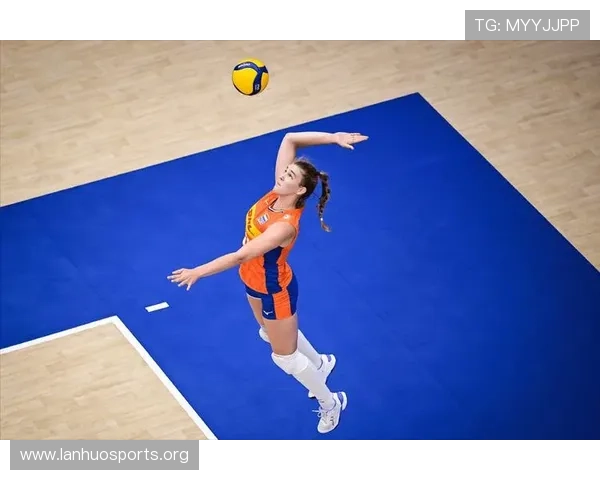 爆冷夺胜庆祝动作太拉风全场队友蜂拥而上热烈围祝掀起激情浪潮 爆冷夺胜庆祝动作太拉风全场队友蜂拥而上热烈围祝掀起激情浪潮