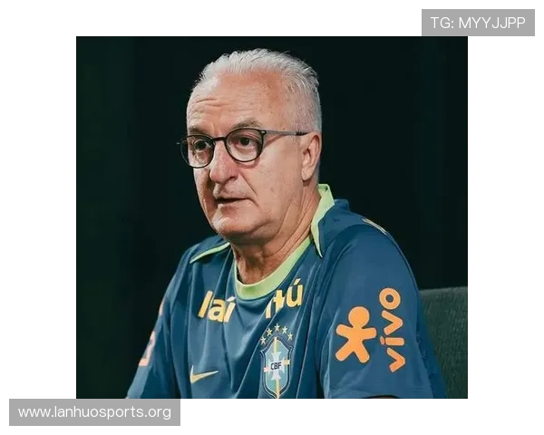 罗马诺证实巴西足协解雇多里瓦尔，立即启动选帅程序寻找新任主帅